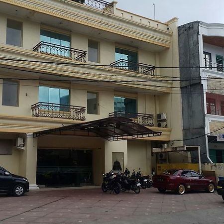Hotel Harapan Macasar Exterior foto